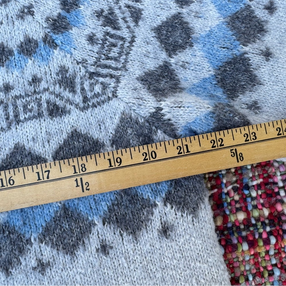 Lucky Brand Gray and Blue Fair Isle Women's Cardigan Sweater XL - Picture 7 of 16